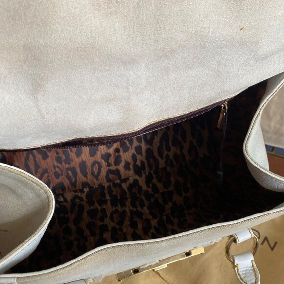 Stunning Dolce & Gabbana Handbag - Picture 5 of 6